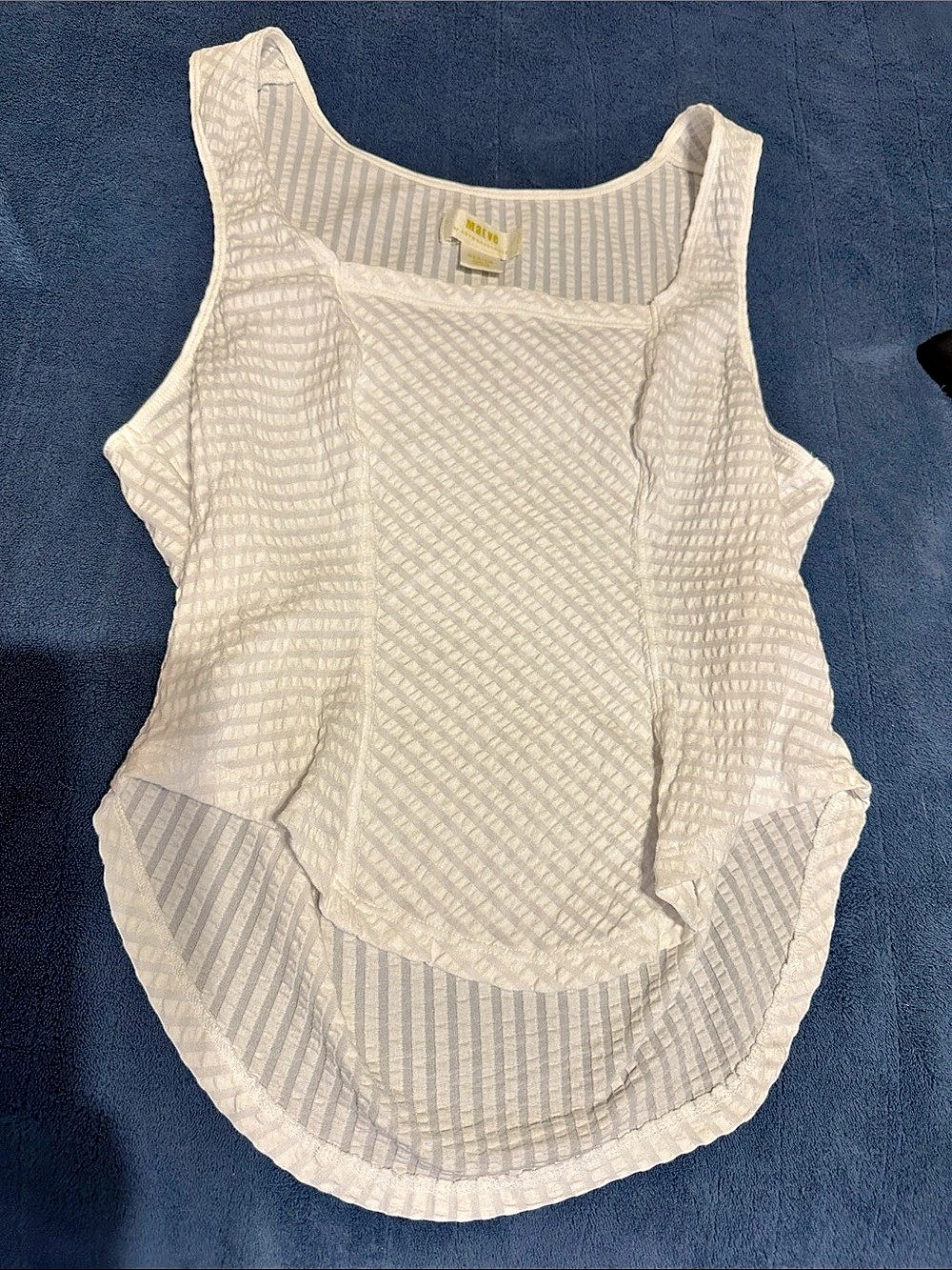 Maeve Textured Geometric Tank Top in White Size Medium